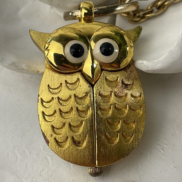 Vintage Cute Owl Watch Necklace - Picture 3 of 11